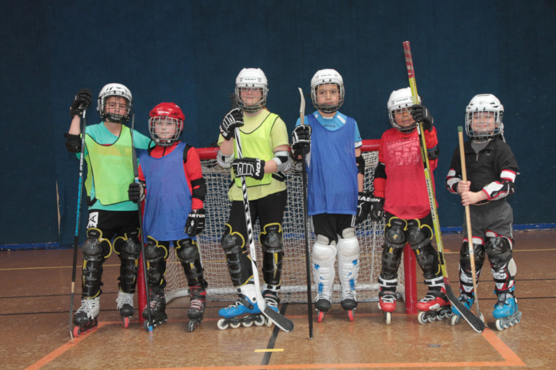 Hockey_jeunes_Chateau_Landon_groupe_IMG_8088.jpg